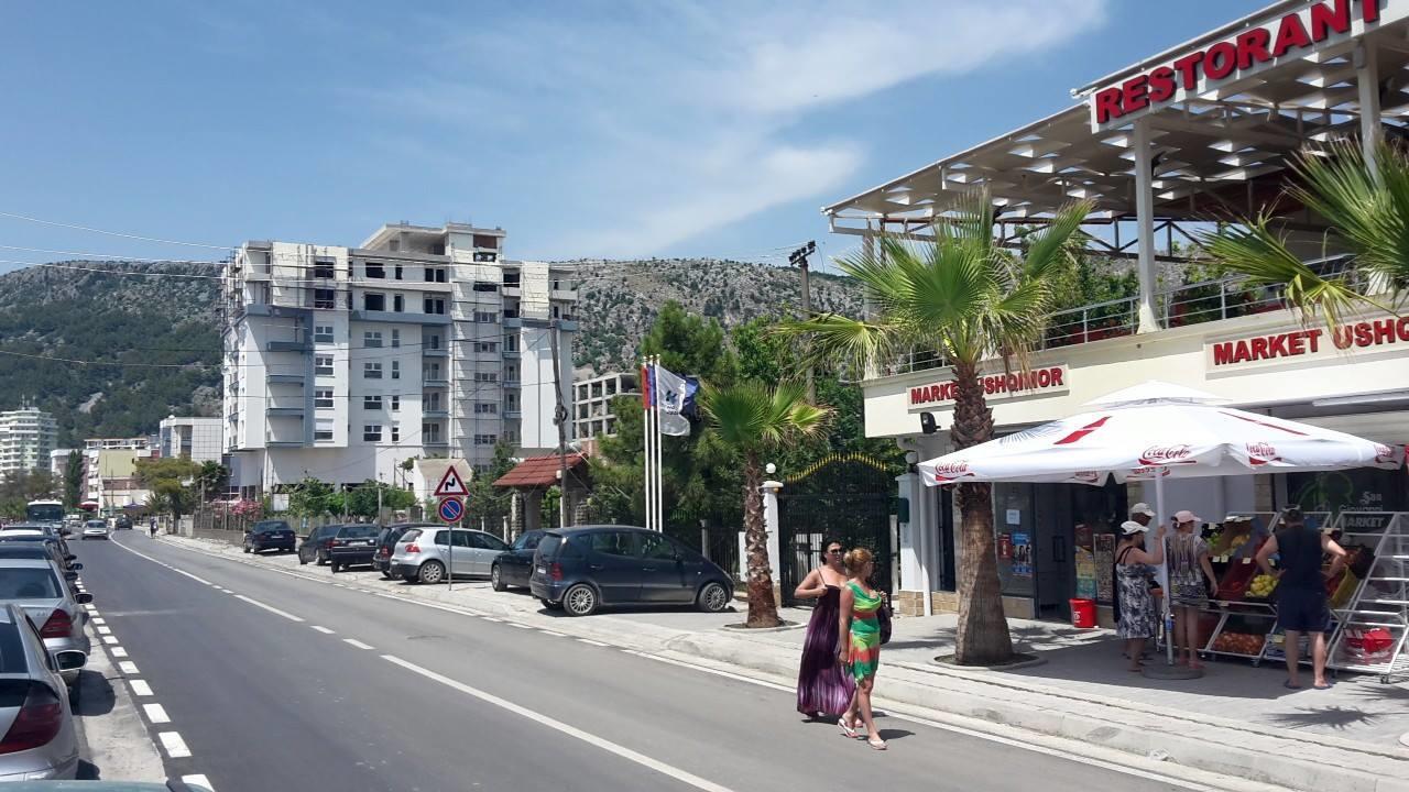 Hotel Alba Shëngjin Buitenkant foto