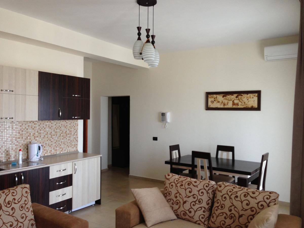 Hotel Alba Shëngjin Buitenkant foto