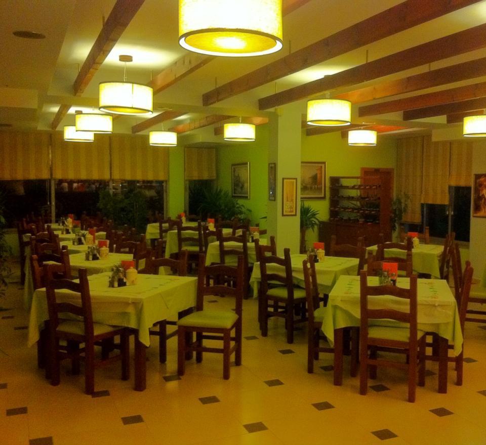 Hotel Alba Shëngjin Buitenkant foto